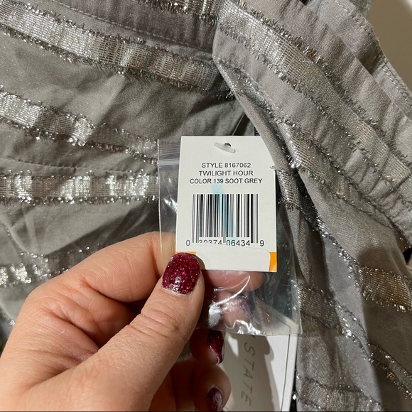 1. State | Metallic Knit Top - Picture 6 of 7